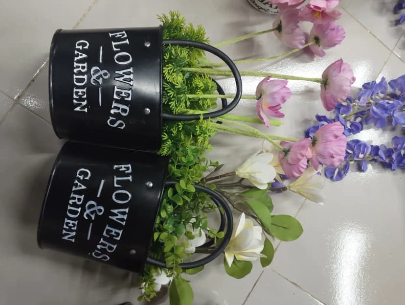 Metal Garden Flower Decorative Sculpture for Outdoor Lawn and Yard Art